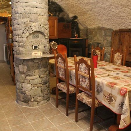 Fiocco Di Neve Apartment Montjovet Bagian luar foto